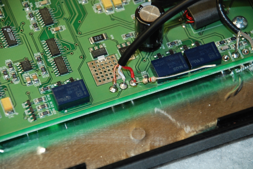 Connecting shielded cable and 82 Ohm resistor at POT pads.