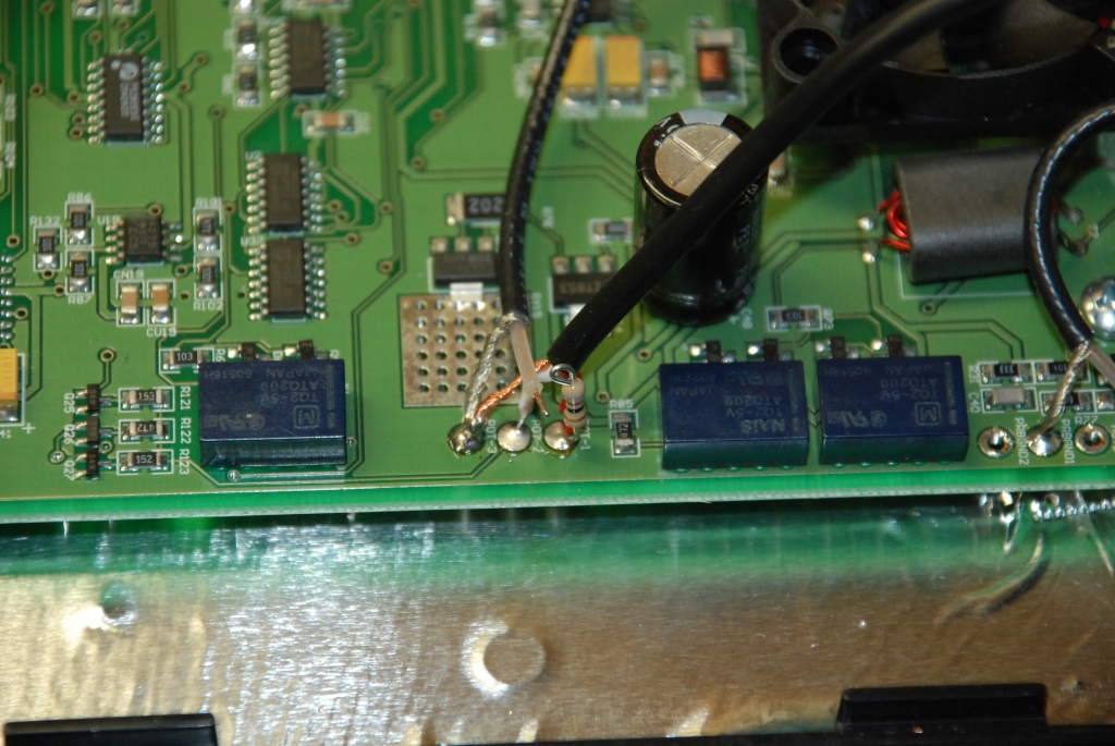 Bending the free end of the 82 Ohm resistor.